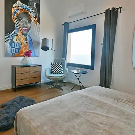 Luna 8 By Massimo 切法卢