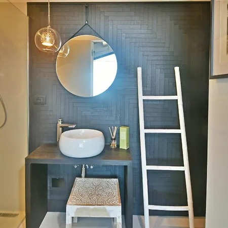 Luna 8 By Massimo * 체팔루