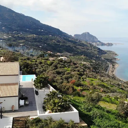 Villa Luna 8 By Massimo