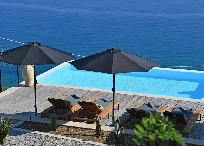 Luna 8 By Massimo Villa Cefalù