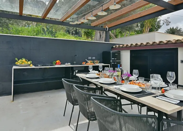 Luna 8 By Massimo Cefalù