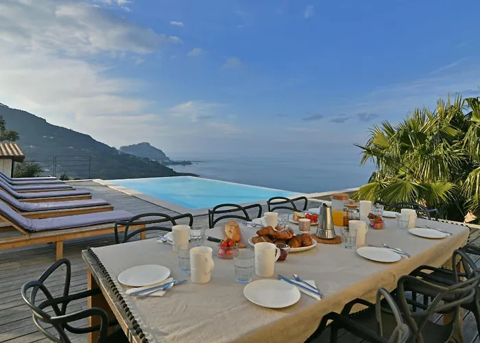 Luna 8 By Massimo Cefalù