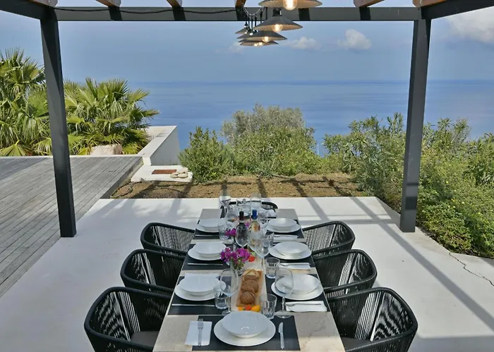 Villa Luna 8 By Massimo