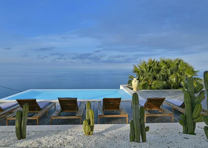 Luna 8 By Massimo Villa *